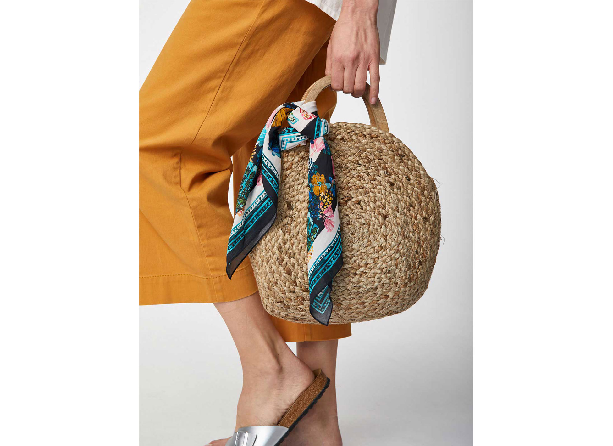 Download Rhoda floral printed scarf | Eden Project Shop