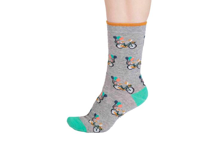 Akia organic cotton bike socks
