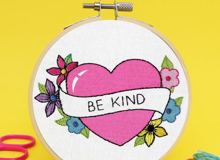 Be kind mini embroidery