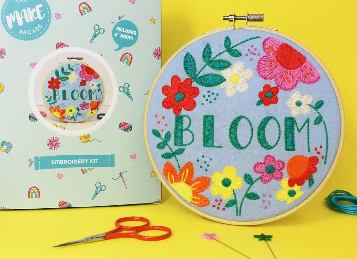 Bloom large embroidery kit