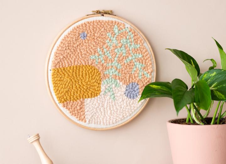 Hanging plant punch needle kit