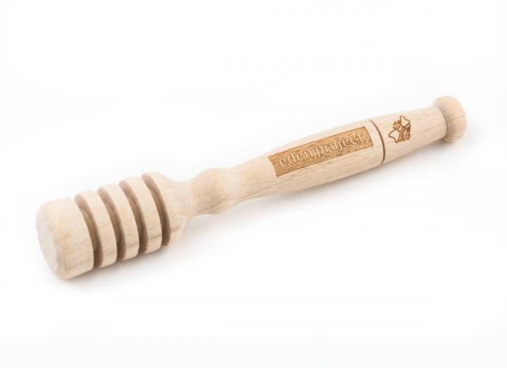 Honey dipper made from sustainable beech wood
