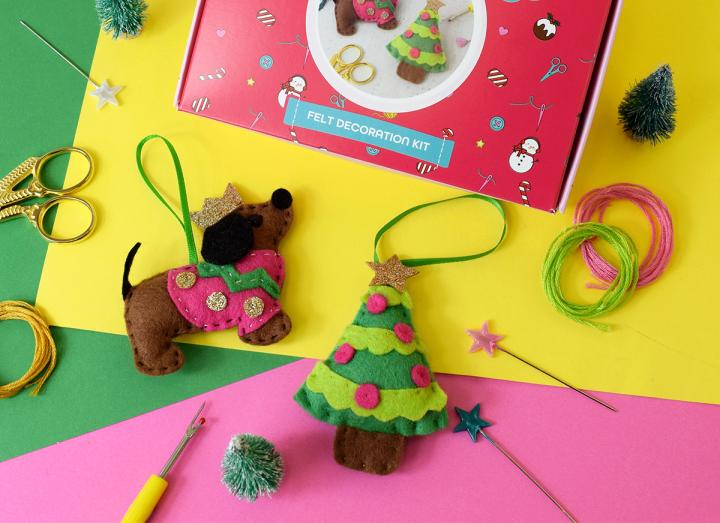 Mini felt dog & tree kit