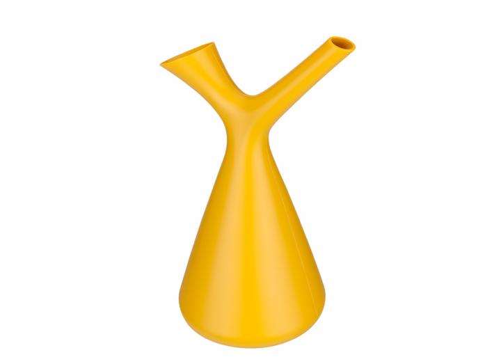 Plunge watering can 1.7L in ochre from Elho