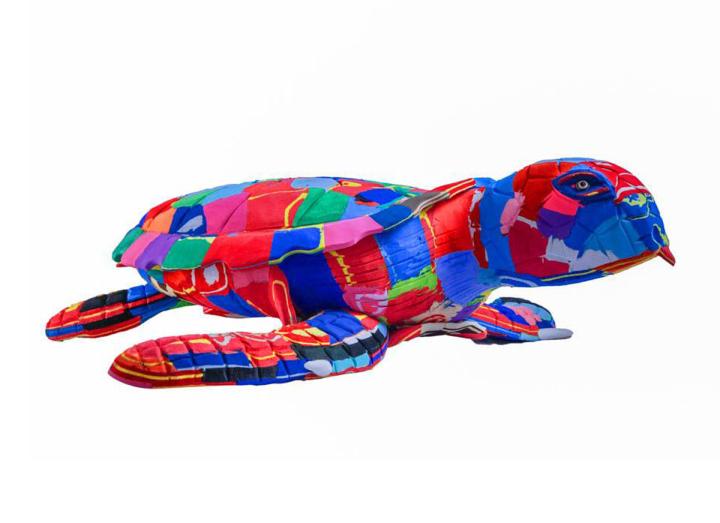 Ocean Sole XXL Turtle sculpture