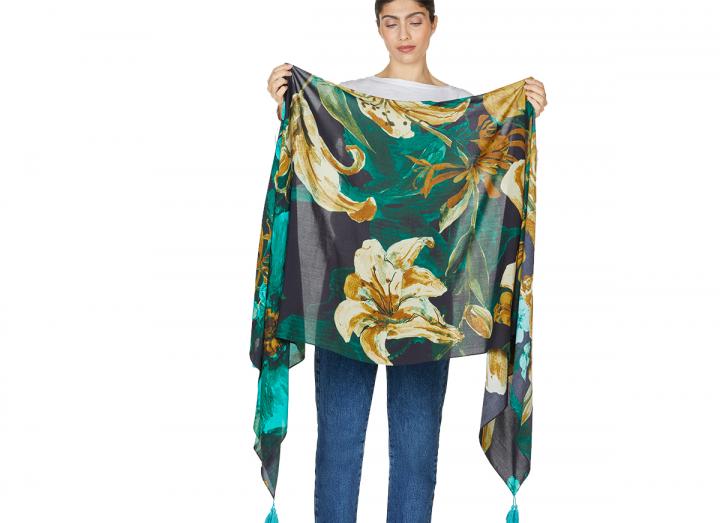 Artistry shawl scarf