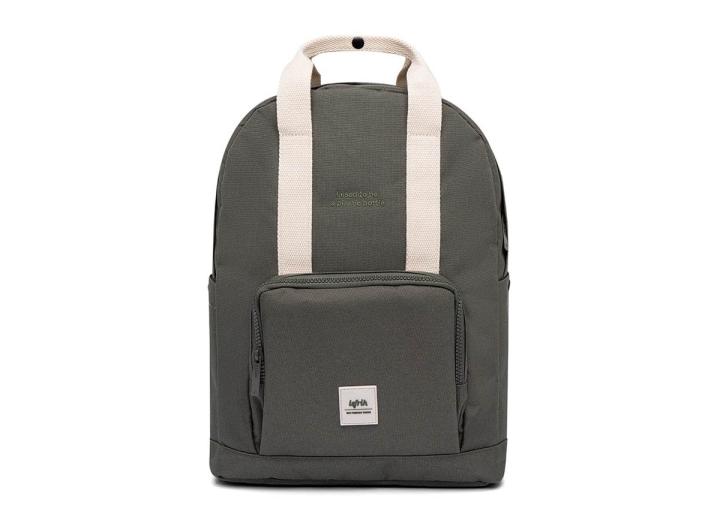 Capsule backpack