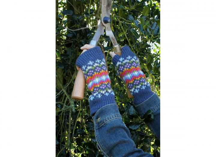 Clifden wrist warmers