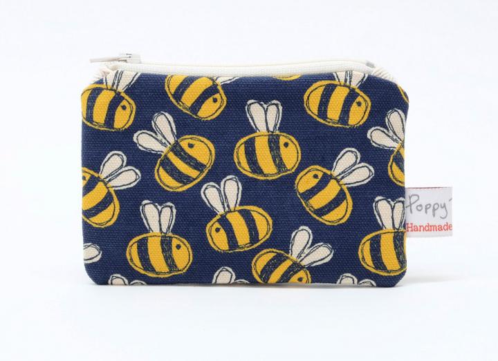 Small purse busy bees