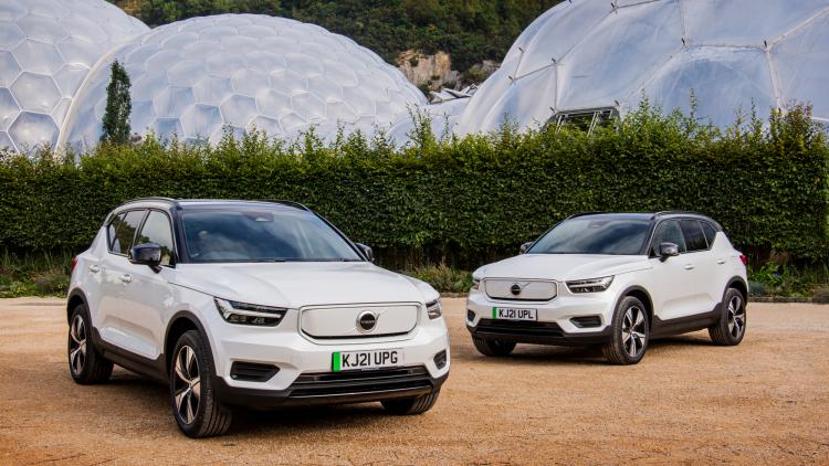 Volvo cars in front of the Biomes