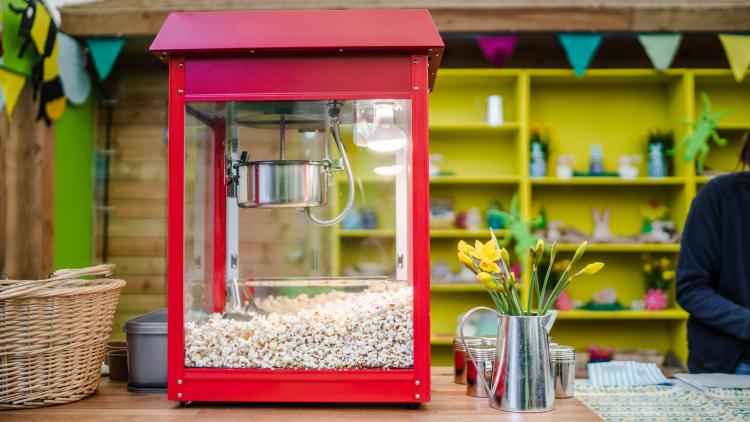 Popcorn Easter prize
